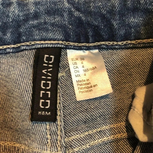 Divided by H&M Jeans Size 4 - Picture 2 of 3
